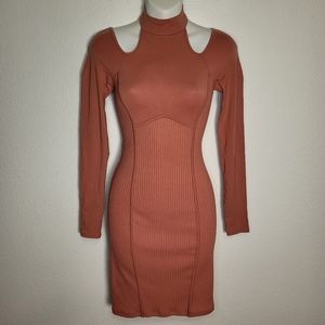 Guess Womens Camryn Ribbed Cold Shoulder Long Sleeve Bodycon Dress size XSmall